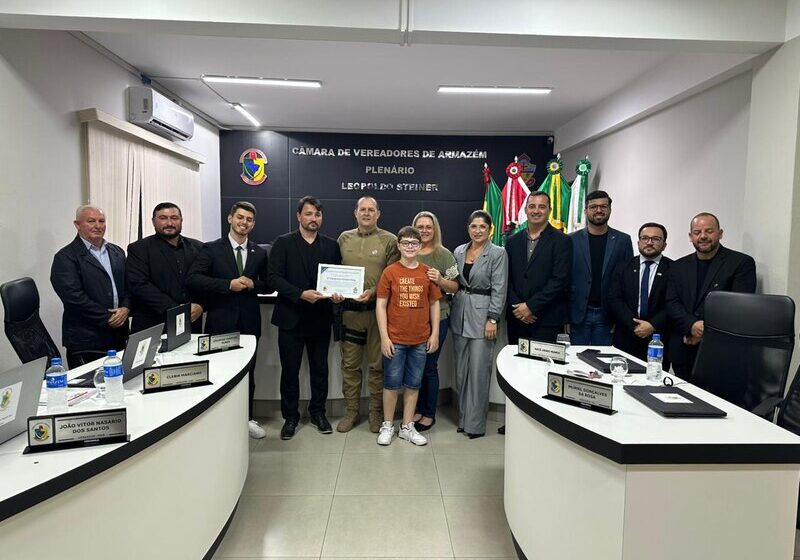  3º Sargente Cléber Eing recebe Moção de Congratulação