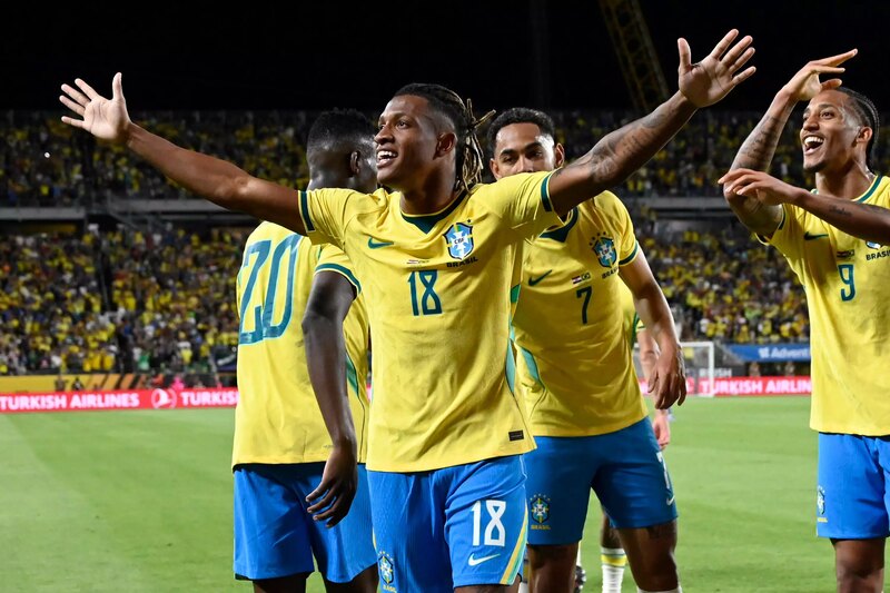  Brasil vence Croácia por 3 a 1 em amistoso preparatório em Orlando